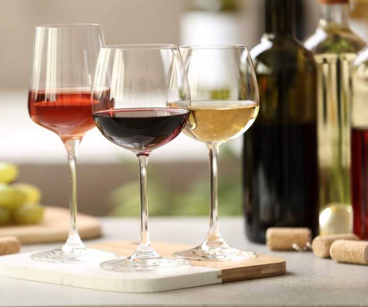 Vins français variés Paris